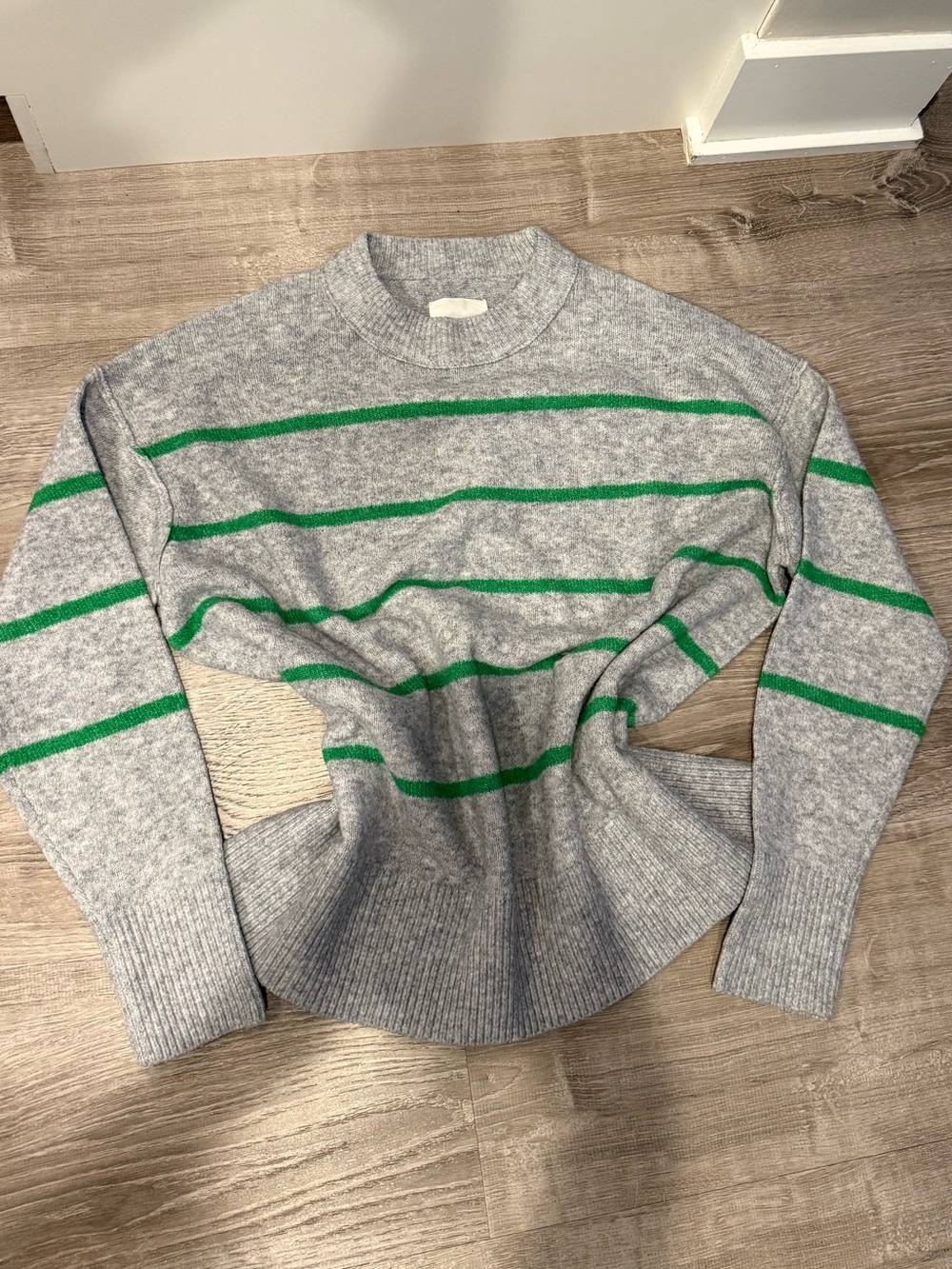 Aerie striped light weight sweater